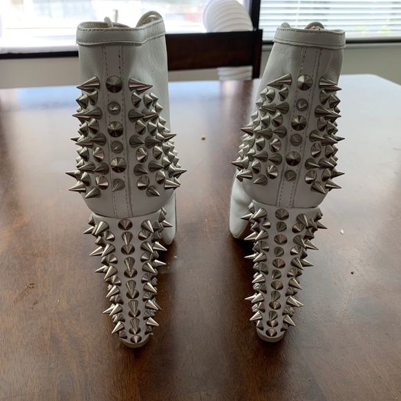 Jeffrey Campbell Spike White Leather Lita Booties - Picture 2 of 8